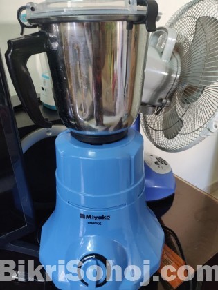 Miyako 750 watt Mixer Grinder